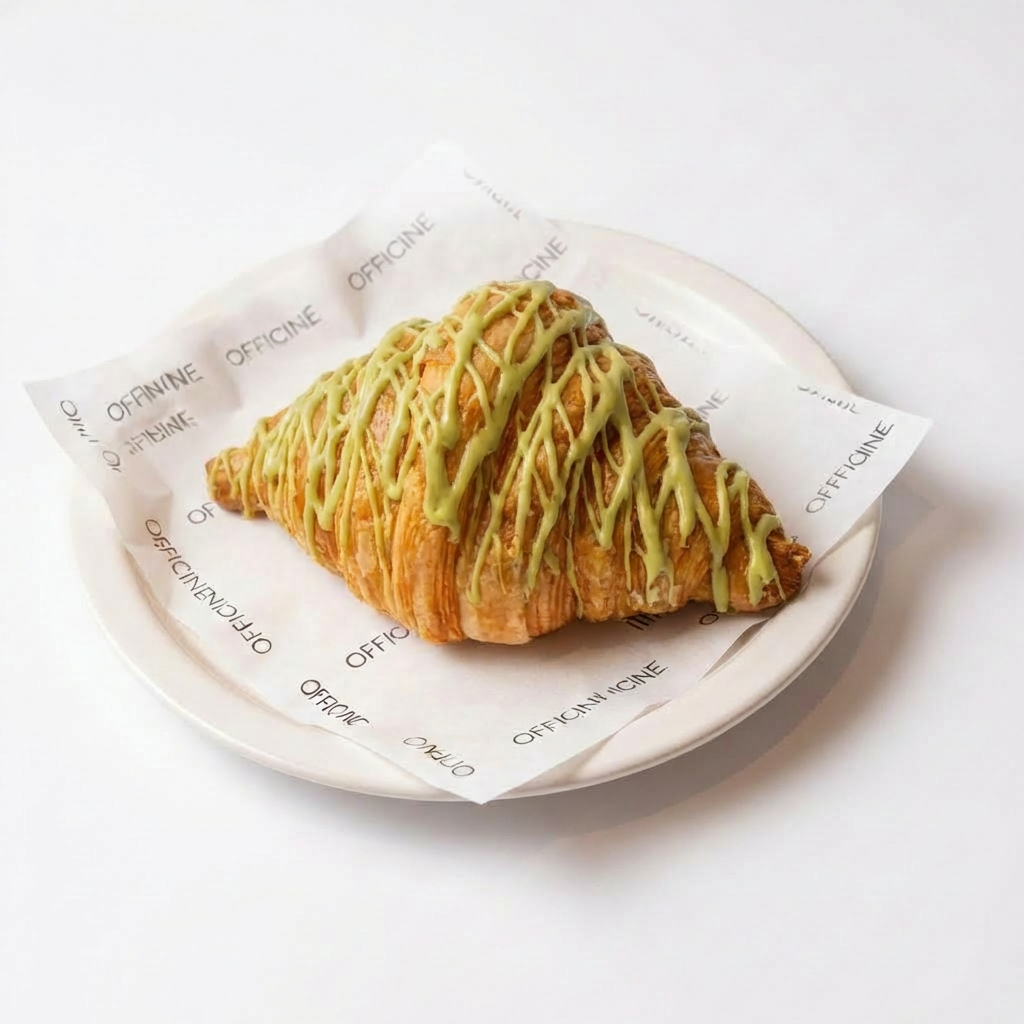 Pistachio Dream Croissant
